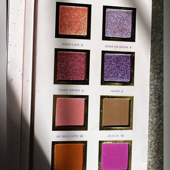 Alamar Eyeshadow Palette - Shimmering Pink, Purple, and Gold - Picture 1 of 5